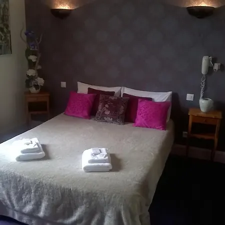 Hotel California Vichy