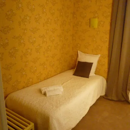 California Hotel