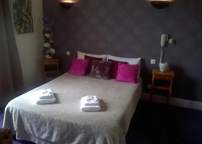 Hotel California Vichy