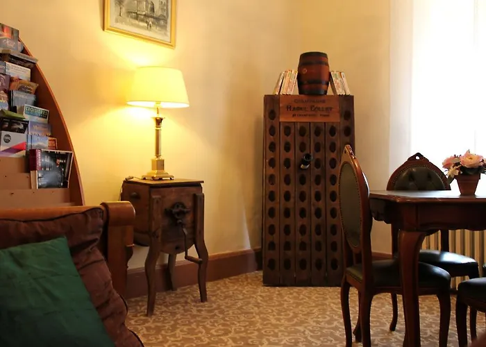 Hotel California Vichy